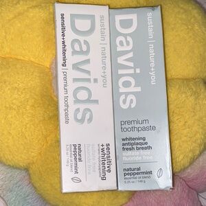2 pack David’s toothpaste brand new 🦷 💐